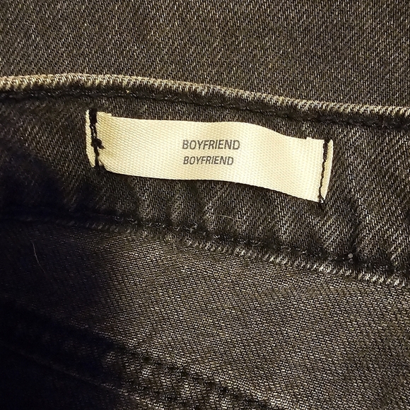 Universal Thread Boyfriend Jean's with distressed hem Size 0 or 25 - Picture 7 of 9